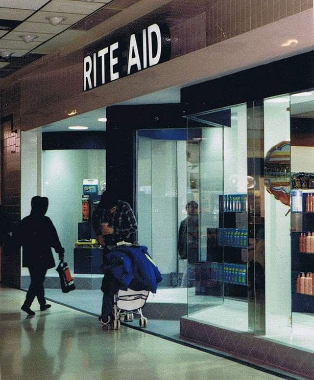 Ride Aid, Livingston Mall, NJ