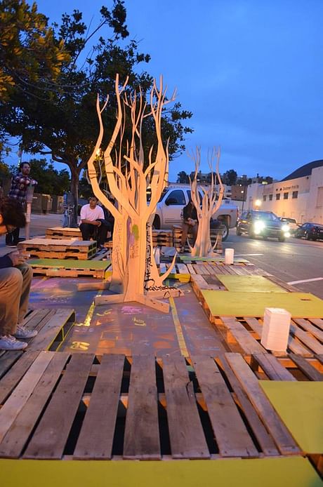 POP-UP Pallet Demonstration Parklet Collaboration with Urban Art Show (WAREHOUSE 1425) - MAY 2013 