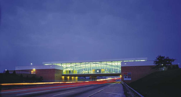 I-294 Tollway Oasis Travel Pavilions / Cordogan Clark & Associates Architects
