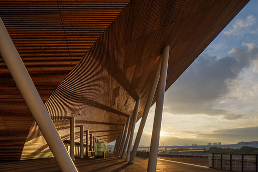 Ariake Gymnastics Centre by Nikken Sekkei + Shimizu Corporation. All images shown below courtesy of WAF 2021.