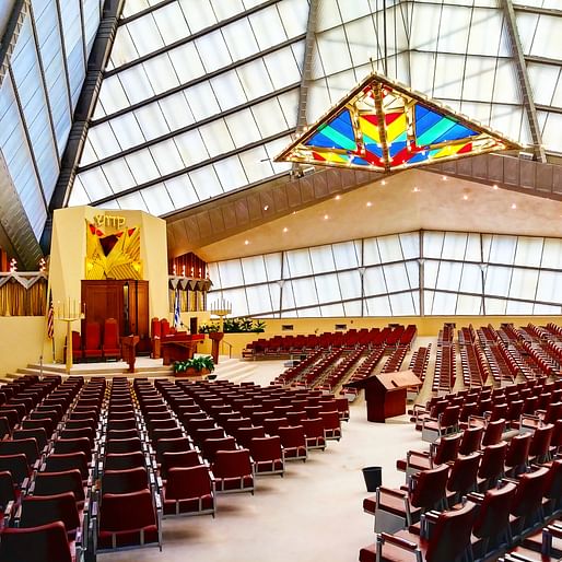 Interior of the FLW-designed Beth Sholom Synagogue. Photo: Dustin Tyler Joyce.