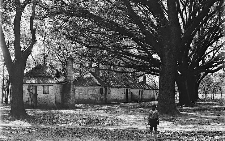 Detroit Publishing Co, P. (1907) The Hermitage, slave quarters, Savannah United States Georgia, 1907. Retrieved from the Library of Congress.