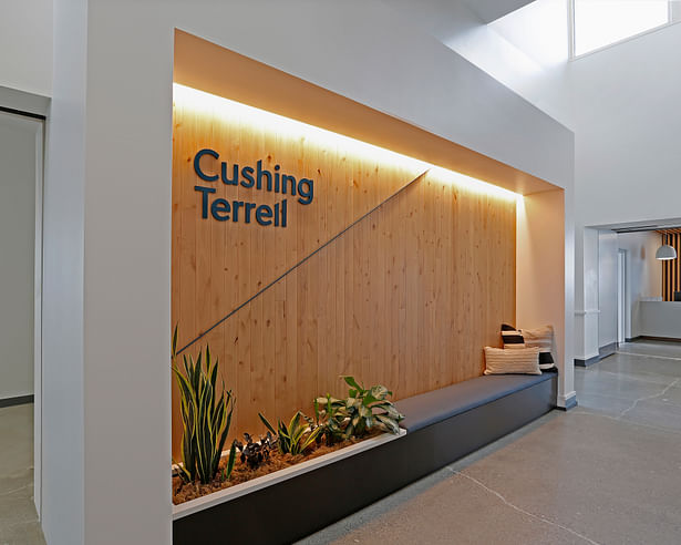 Cushing Terrell Seattle Office (Photo: Mark Woods)