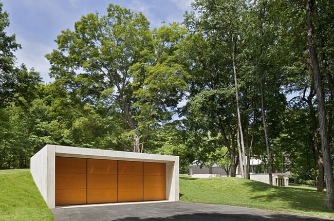 http://awesomearchitecture.net/country-estate-in-new-canaan-connecticut-by-roger-ferris-partners/