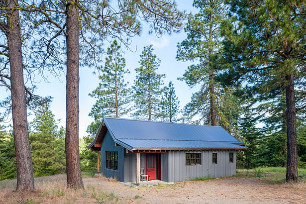 Cabins in Eastern Washington (Photo: John Granen) 