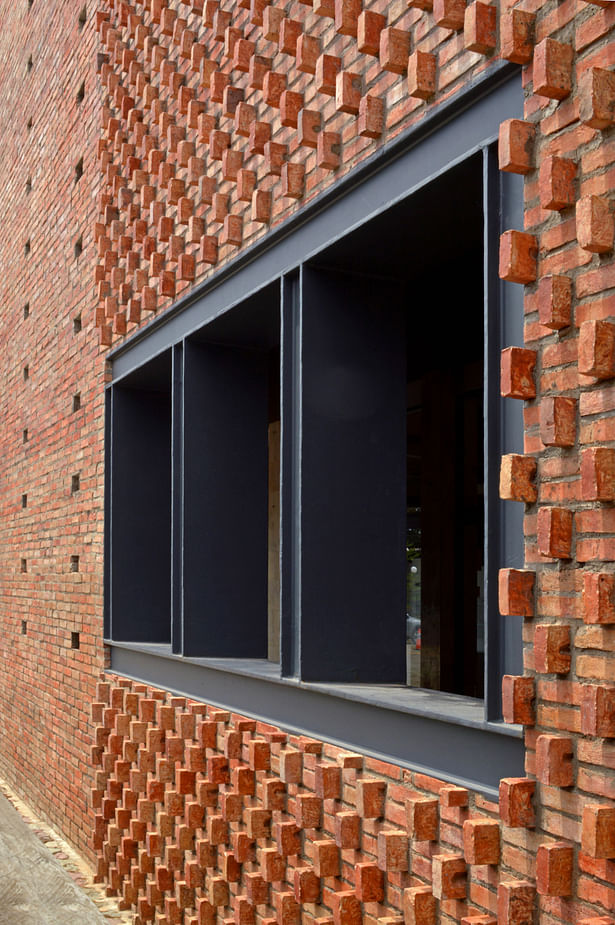 SCC Brick Details by PHL Architects