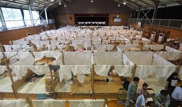 Shigeru Ban builds temporary shelter for flooding victims in Japan