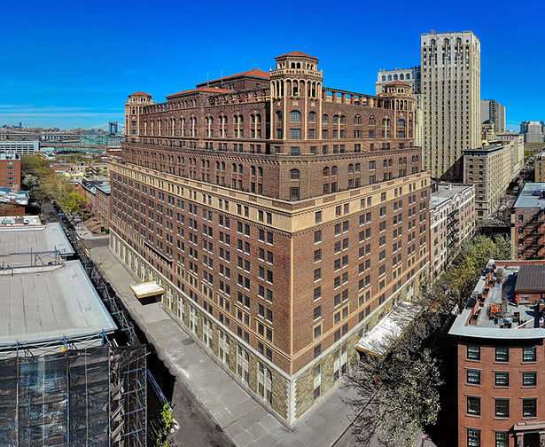 21 Clark Street view looking North