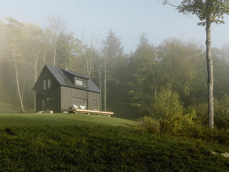 Exterior of Little Black House by Elizabeth Herrmann Architecture + Design.