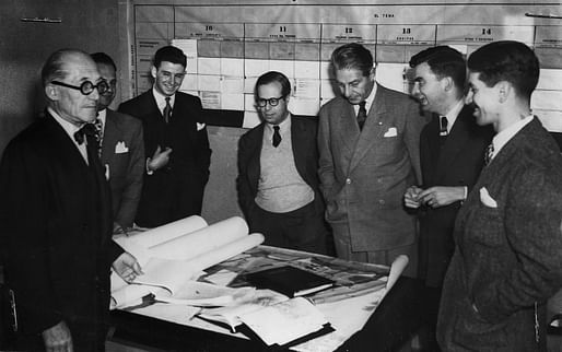 Photograph of Le Corbusier, Josep Lluis Sert, Paul Lester Wiener, Carlos Arbeláez and Francisco Pizano in the Office of the Regulatory Plan in Bogotá, published in Cromos magazine, Bogotá, September 9, 1950. Image courtesy of bogotavisible.com