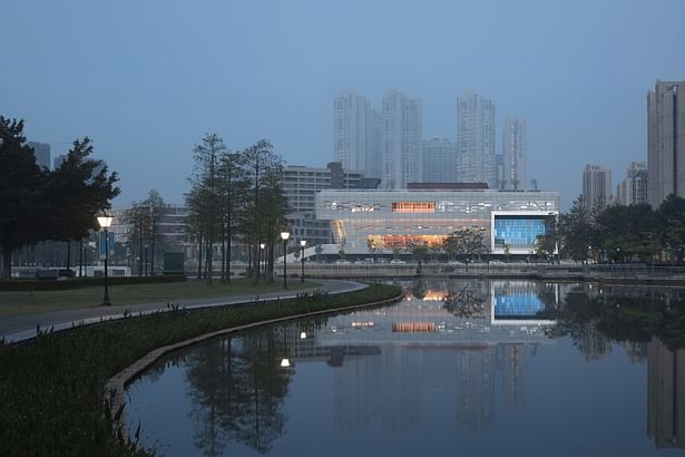 East side night view. Photo by Zeng Tianpei