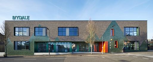 Ivydale Primary School; designed by Hawkins/Brown. Photo Credit: Jack Hobhouse.
