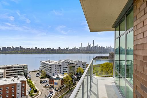 Crystal clear views of Manhattan from Solaia in North Bergen, NJ
