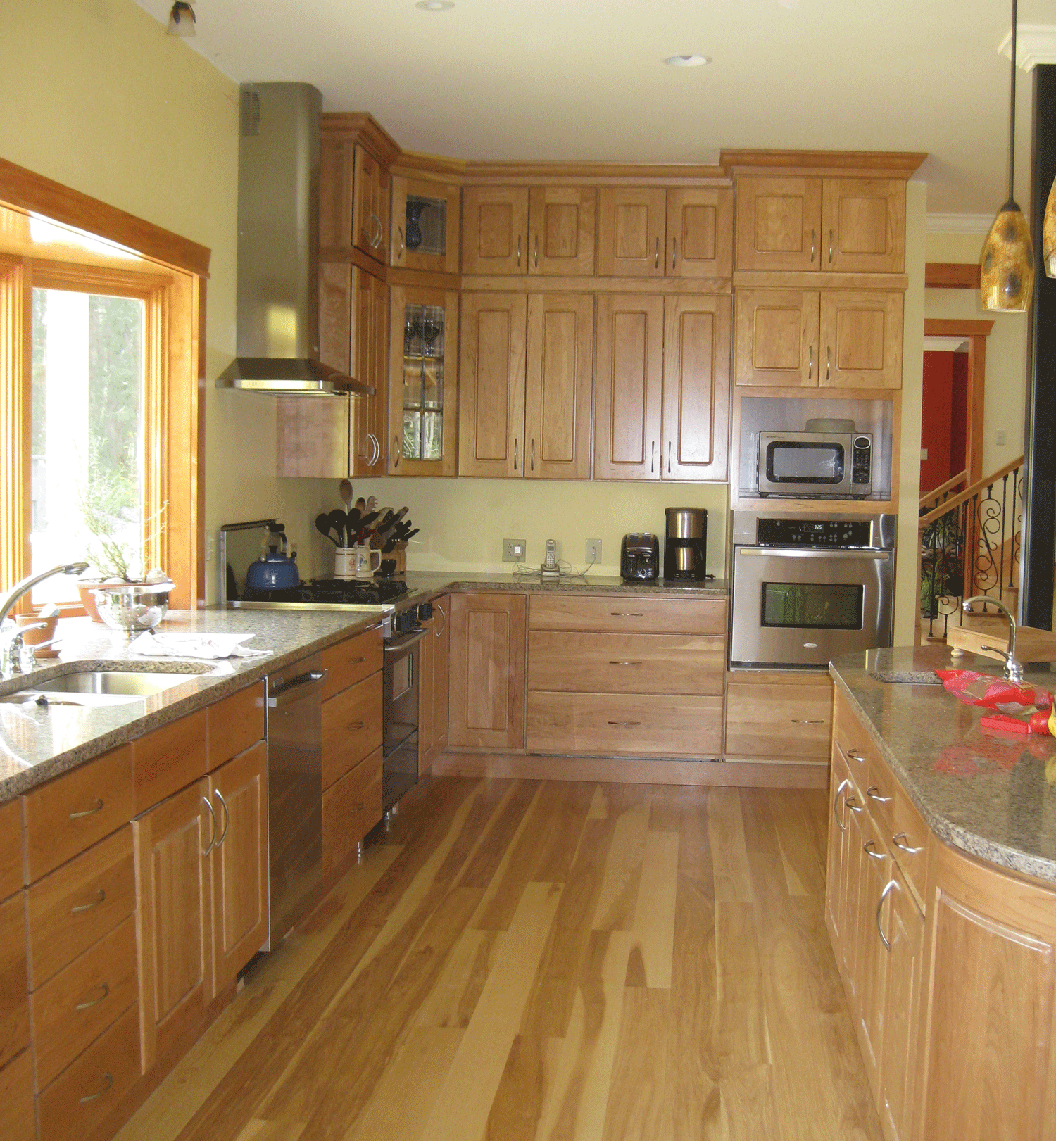 Finish: Kitchen