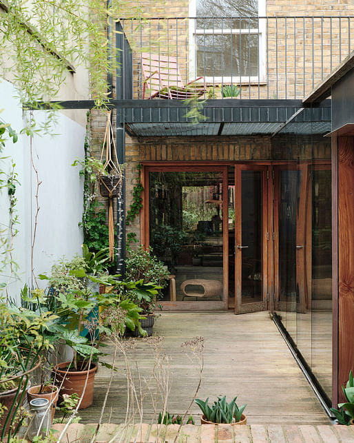 The Secret Garden Flat​ by Nic Howett Architect​. Image: Henry Woide 