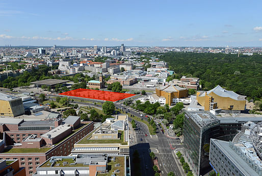 Sandwiched between Mies van der Rohe's Neue Nationalgalerie and Hans Scharoun's building ensemble of Berlin State Library, Philharmonie, and Chamber Music Hall, the site for the new "Museum der Moderne" facility carries high expectations for spatial reconciliation. (Photo: Philipp Eder, via kulturforum-berlin.de)