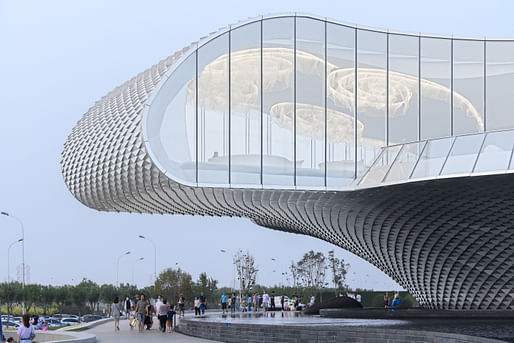 Shimao ·The Wave building in Tianjing, China by Lacime Architects. Photo: CAAI.