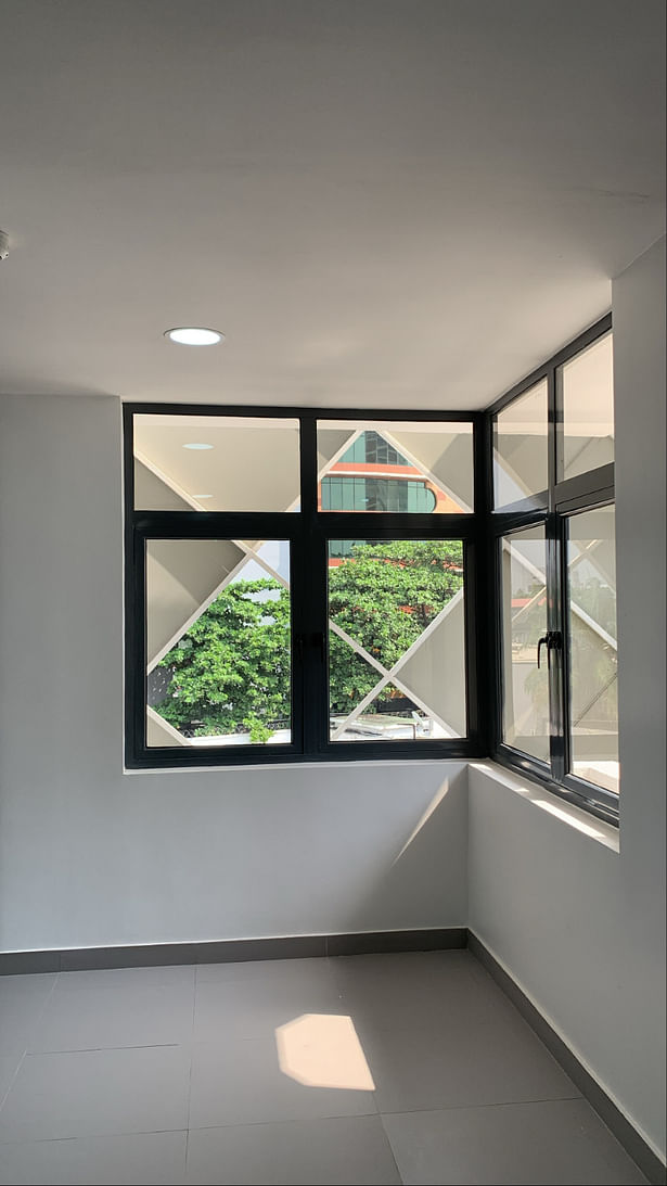 Window corner piece 