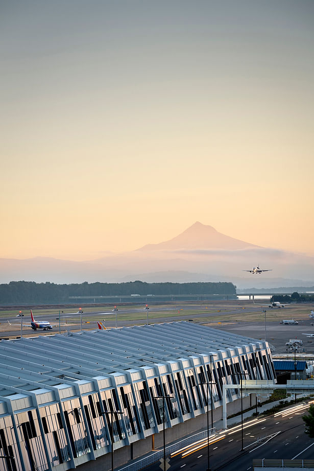 PDX Terminal Balancing & Concourse E Extension (Photo: Andrew Pogue)