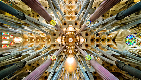 La Sagrada Família. Image credit: Wikimedia user SBA73 licensed under CC BY-SA 2.0