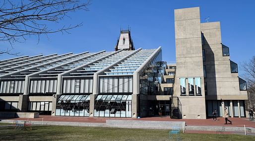 Harvard's Gund Hall, home of the Harvard Graduate School of Design. Photo: Wikimedia Commons user <a href="https://commons.wikimedia.org/wiki/File:Gund_Hall.jpg">Daniel Hartwig (CC BY 2.0)</a>
