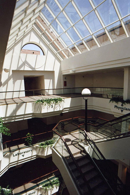 The atrium of the Medical Mall.