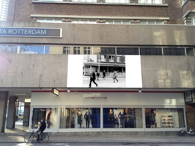 'The Girl Chewing Gum' on the Coolsingel, image via Elsbeth Grievink. 