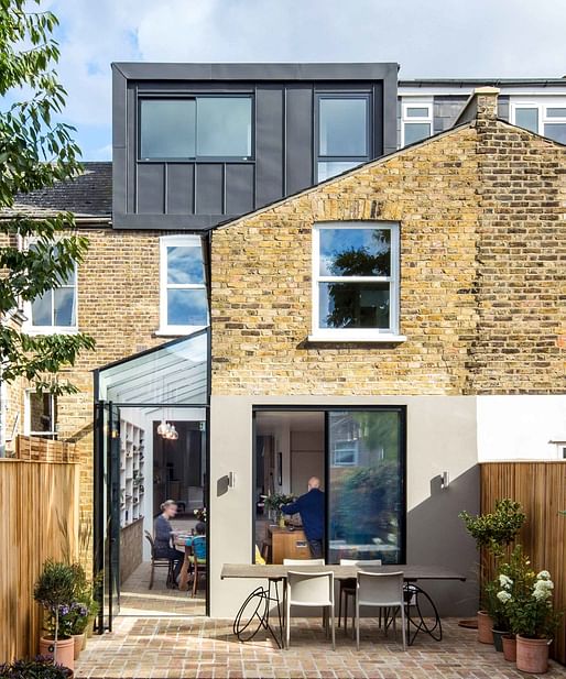 House in Hackney by Neil Dusheiko Architects. Photo credits: Tim Crocker and Agnes Sanvito.