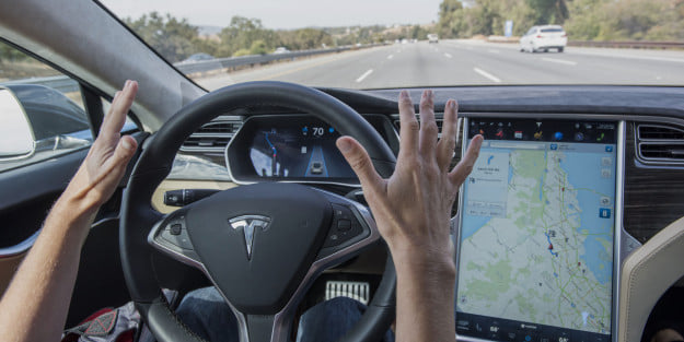 Tesla Model S driver suffers fatal crash while using autopilot, in ...