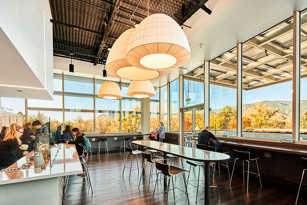 New café and terrace, Photo: Steve Lerum