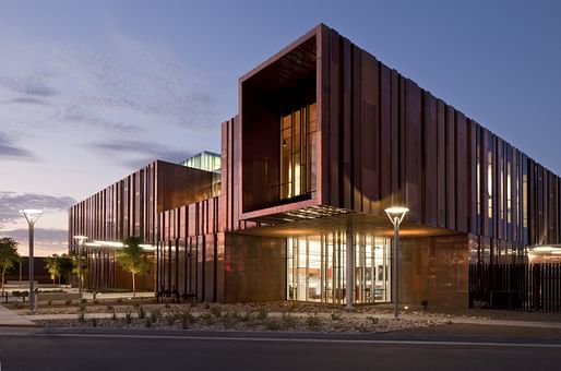 South Mountain Community Library by richärd+bauer architecture. Photo: richärd+bauer architecture.