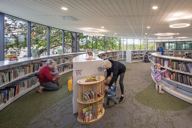 Salem Public Library (Photo: Lara Swimmer)