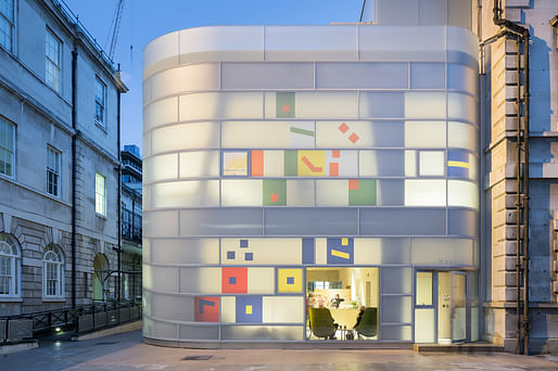 Maggie's Centre at Barts by Steven Holl Architects. Photo: Iwan Baan.