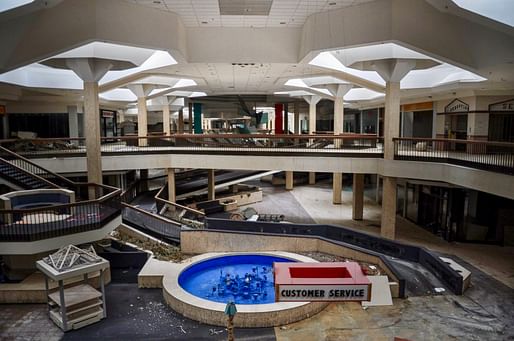 Abandoned mall in Randall Park, Ohio. Image © Seph Lawless