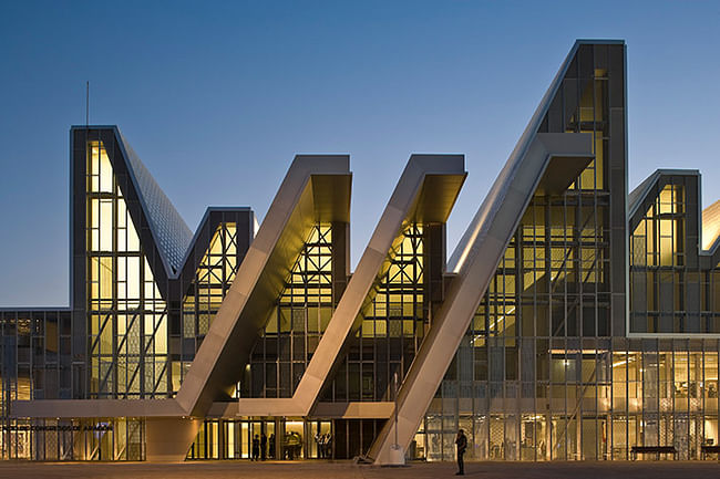 AUDITORIUM AND CONVENTION CENTRE OF ARAGÓN EXPO 2008; Zaragoza, Spain; Architects: Nieto Sobejano Arquitectos, SLP.