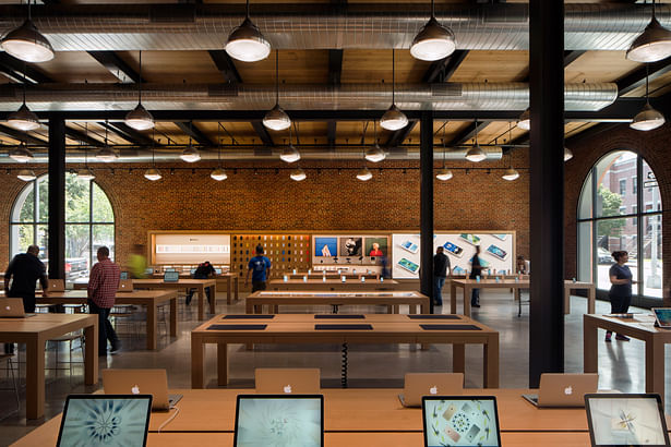 Interior of Apple Williamsburg