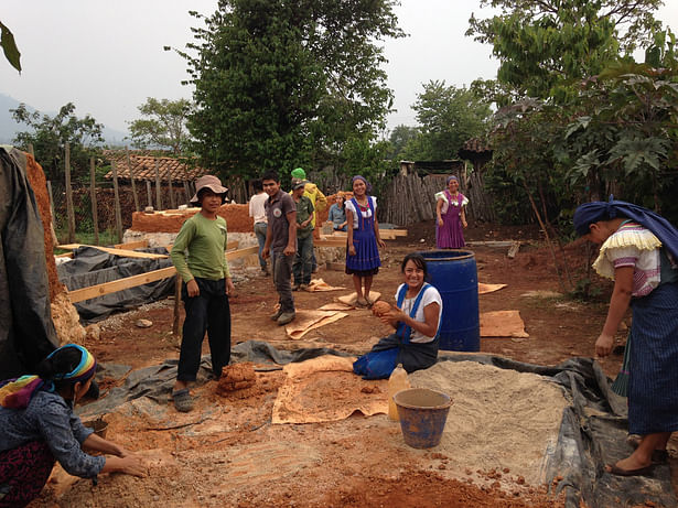 Amatenango del Valle / Programa VACA