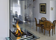 Contemporary fireplace / Cheminée contemporaine