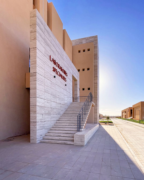 FACULTY OF MEDECINE OF LAAYOUNE, MOROCCO Crédit photos: @sama.architectes