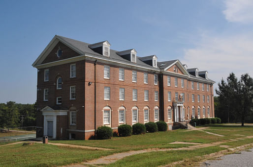 Six HBCUs have closed in the last 20 years, imperiling key sites of historical and social significance. Shown: St. Paul's College in Lawrenceville, Virgina, which closed in 2013. Image courtesy of Wikimedia user Jerrye & Roy Klotz, MD.