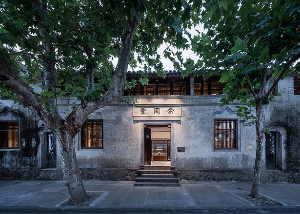 Main Entrance, photo: Wu Qingshan