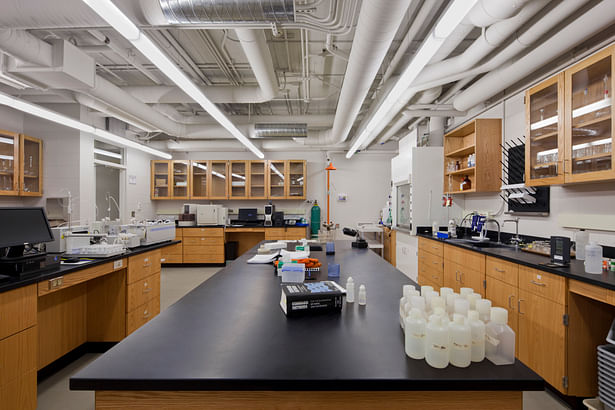SUNY Oneonta Cooperstown B.F.S. Interior Lab Room