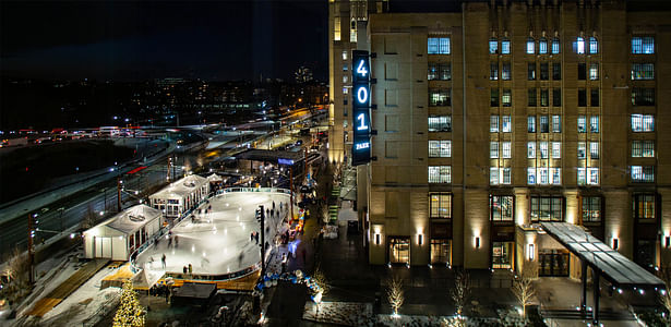 Winter use was activated with a design that accommodates a skating rink