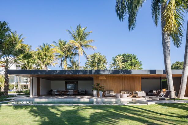 Lakefront façade - Photo by Haruo Mikami 