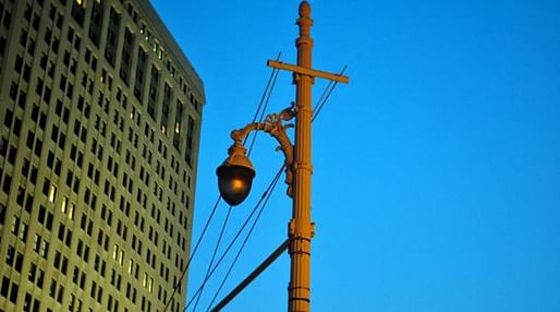 Street lamp in downtown Detroit. The mayor's plan would stop illuminating blighted neighborhoods, and spend more to light the rest. (JVLIVSPhoto / Creative Commons)