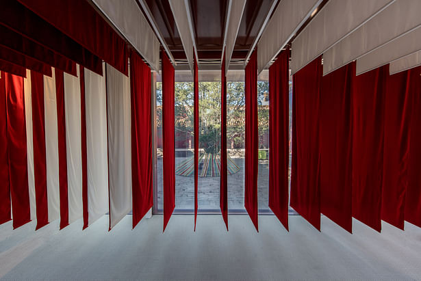 Central pavilion view to the courtyard installation