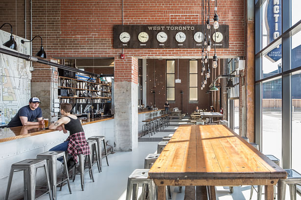 Taproom, Junction Craft Brewing (Photo: Steven Evans Photography)