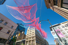 Janet Echelman’s 229-foot-long floating Current installation debuts in Columbus, Ohio