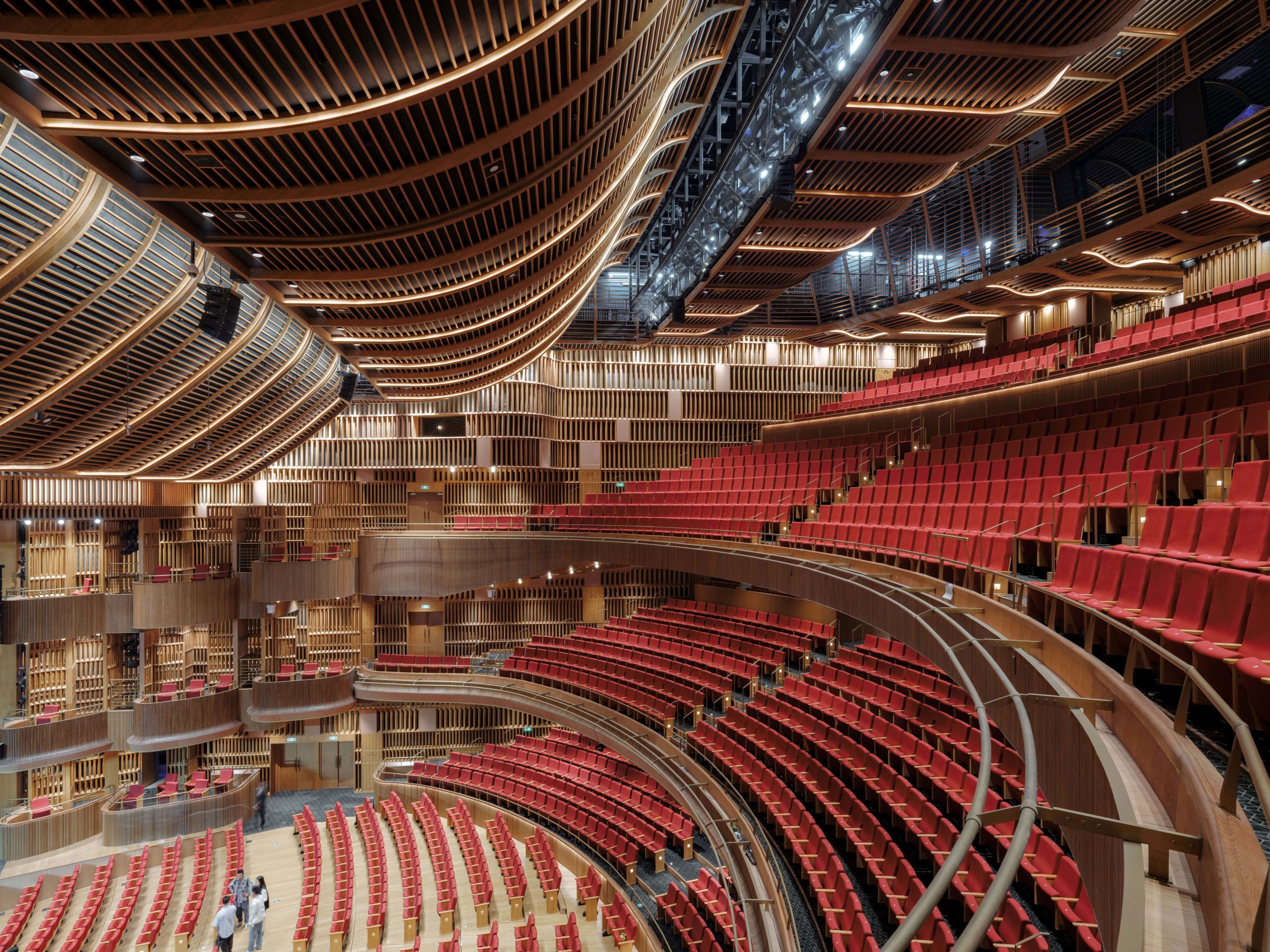 Neri&Hu design new Shanghai Performing Arts Center to challenge to