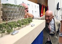 Norman Foster says he still hasn't lost that old, familiar feeling 